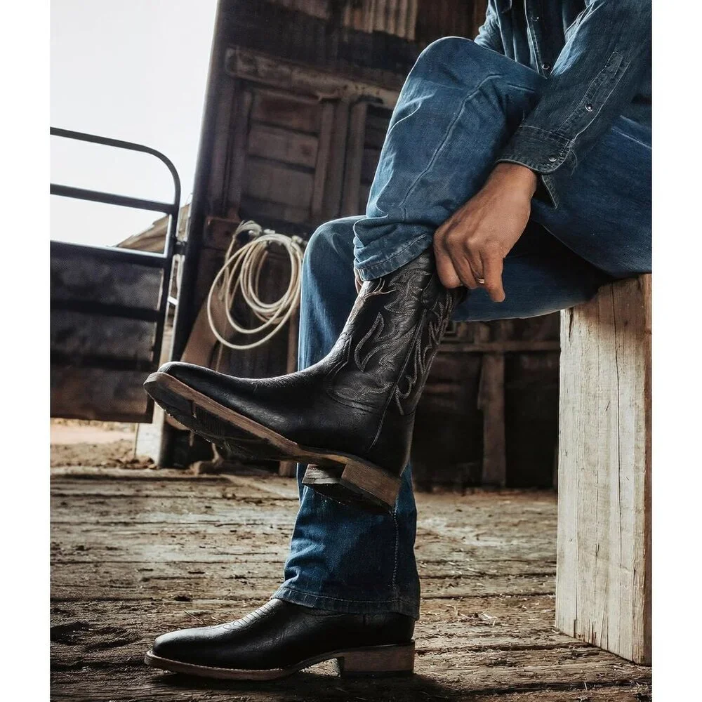 Men's Black Western Boots Slip Resistant Country Boot Retro Classic Embroidered